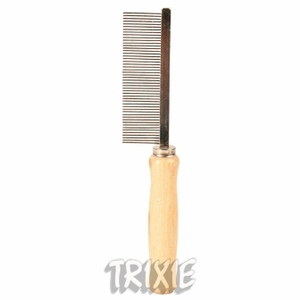 Trixie Расческа с деревянной ручкой 18 см